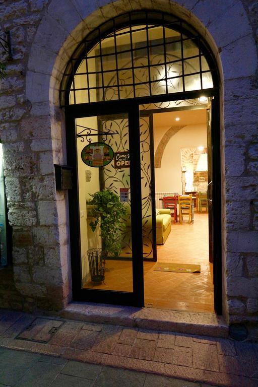 La Casina Colorata Hotel Асизи Екстериор снимка