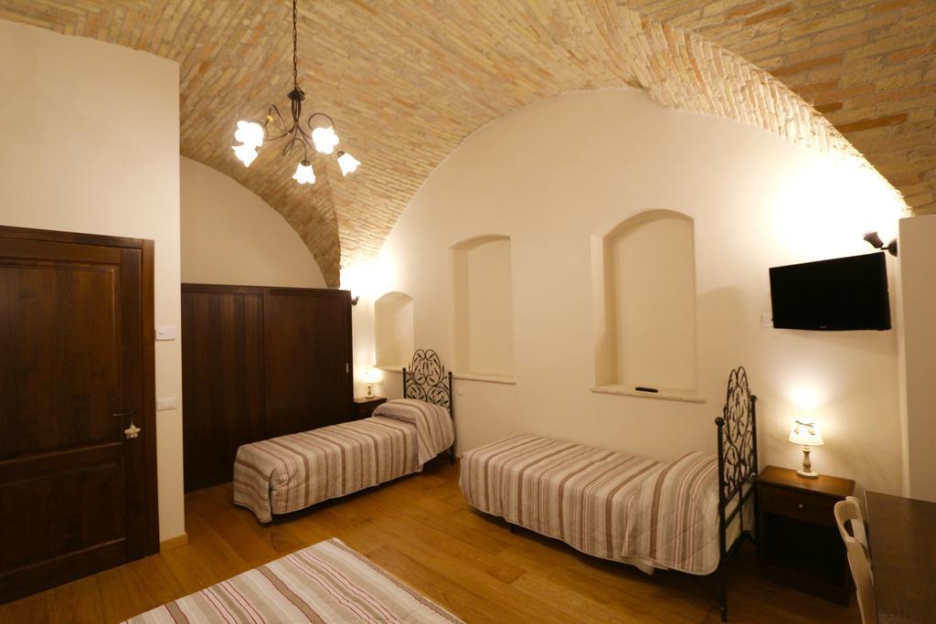 La Casina Colorata Hotel Асизи Стая снимка